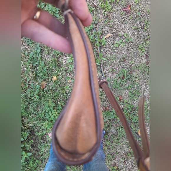 Frye crossbody.  Firm! No offers - Picture 12 of 13